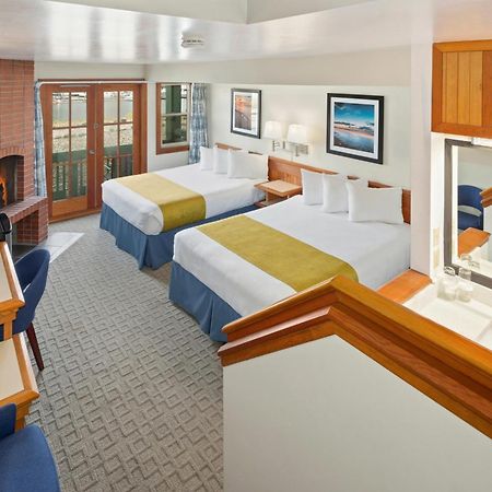 Canadian Princess Lodge & Marina Ucluelet Buitenkant foto