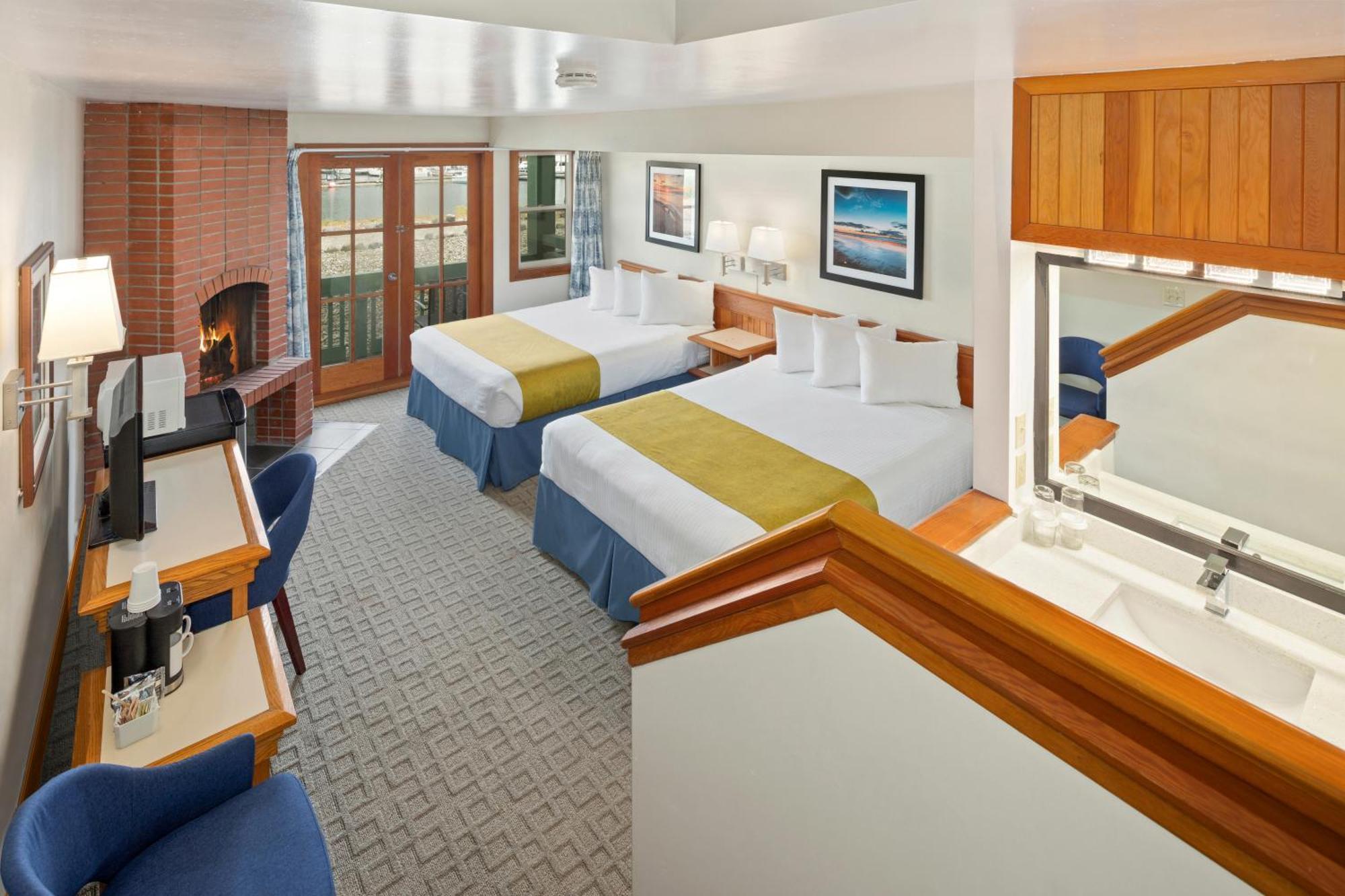 Canadian Princess Lodge & Marina Ucluelet Buitenkant foto